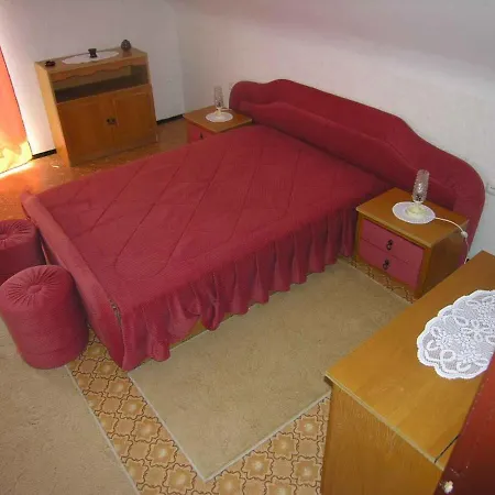 Holiday home In 18336 *